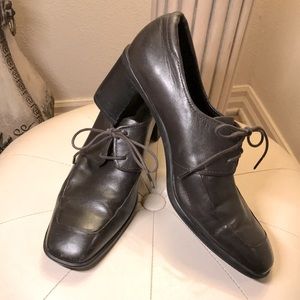 Rockport brown chunky heel loafers Sz.9M